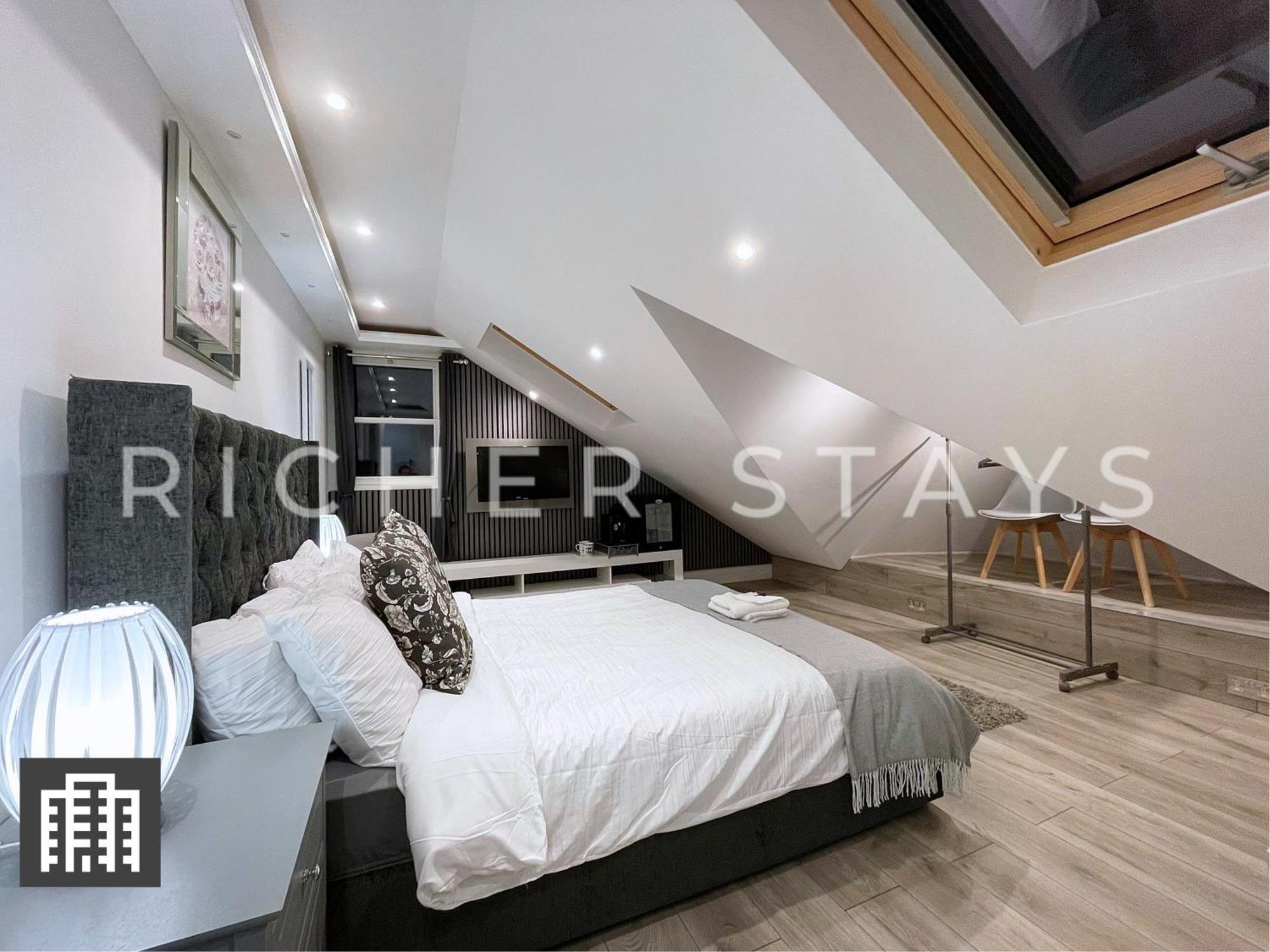 Hackney Suites - En-Suite Rooms & Amenities ロンドン エクステリア 写真
