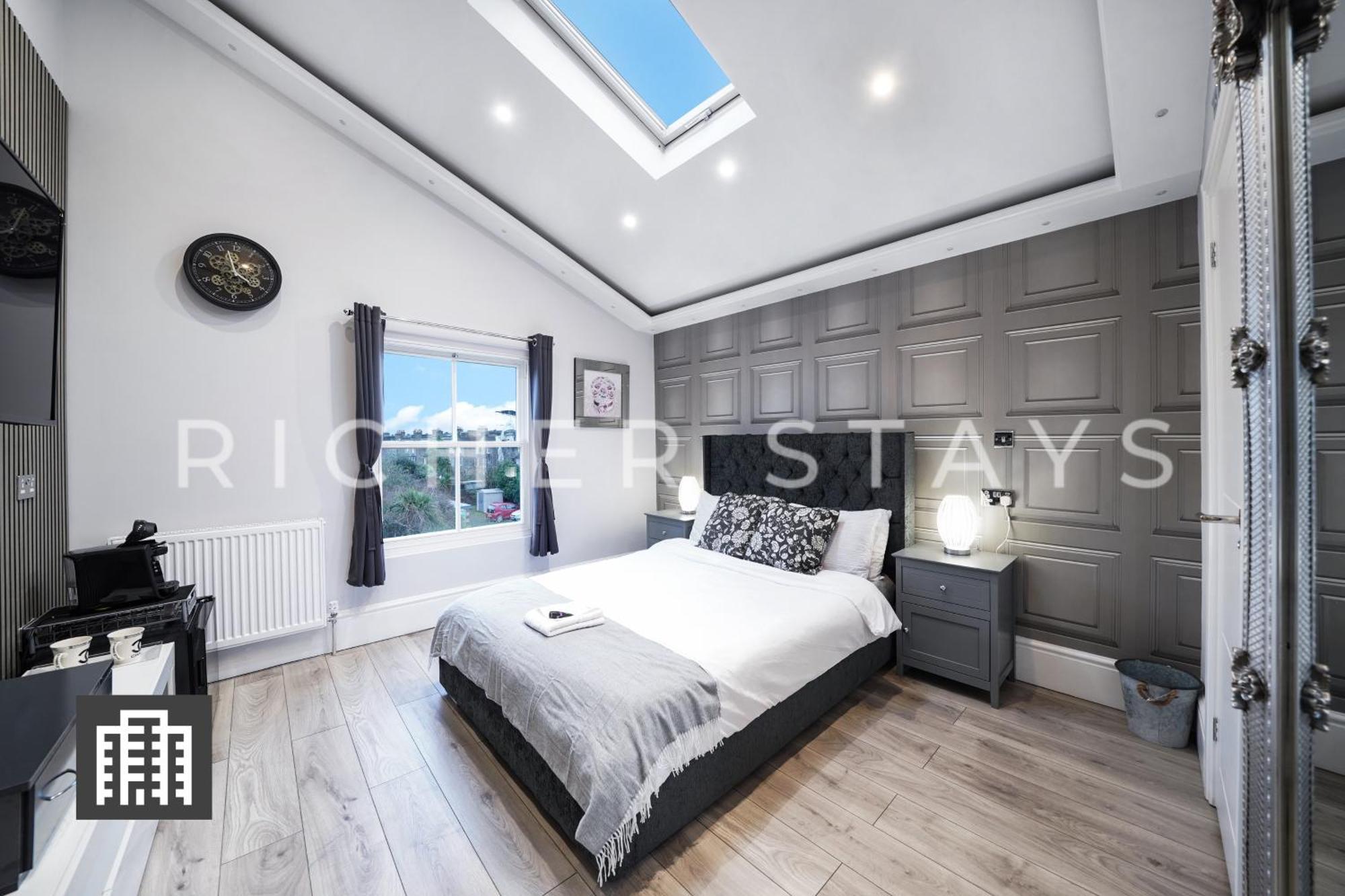 Hackney Suites - En-Suite Rooms & Amenities ロンドン エクステリア 写真