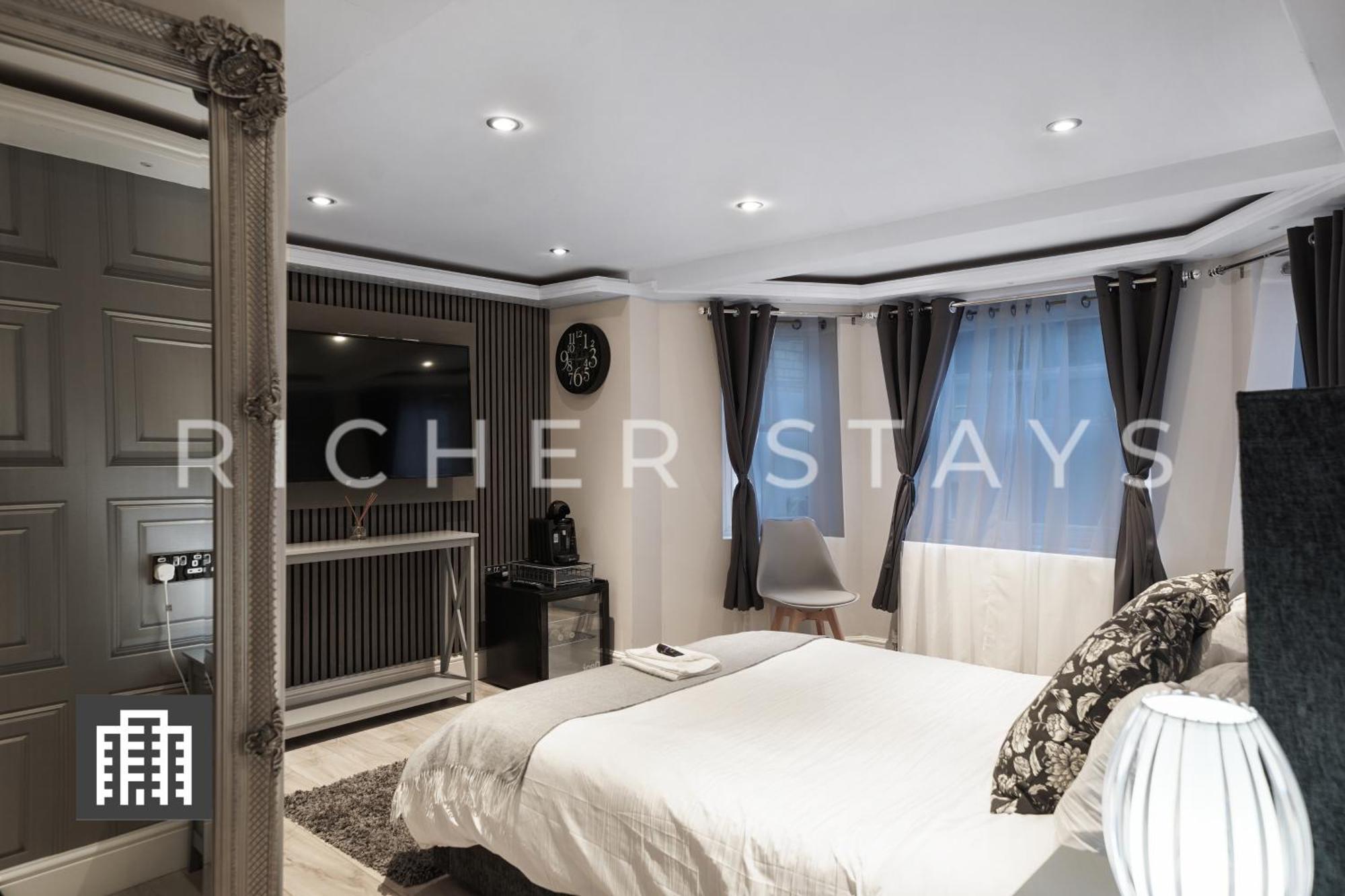 Hackney Suites - En-Suite Rooms & Amenities ロンドン エクステリア 写真