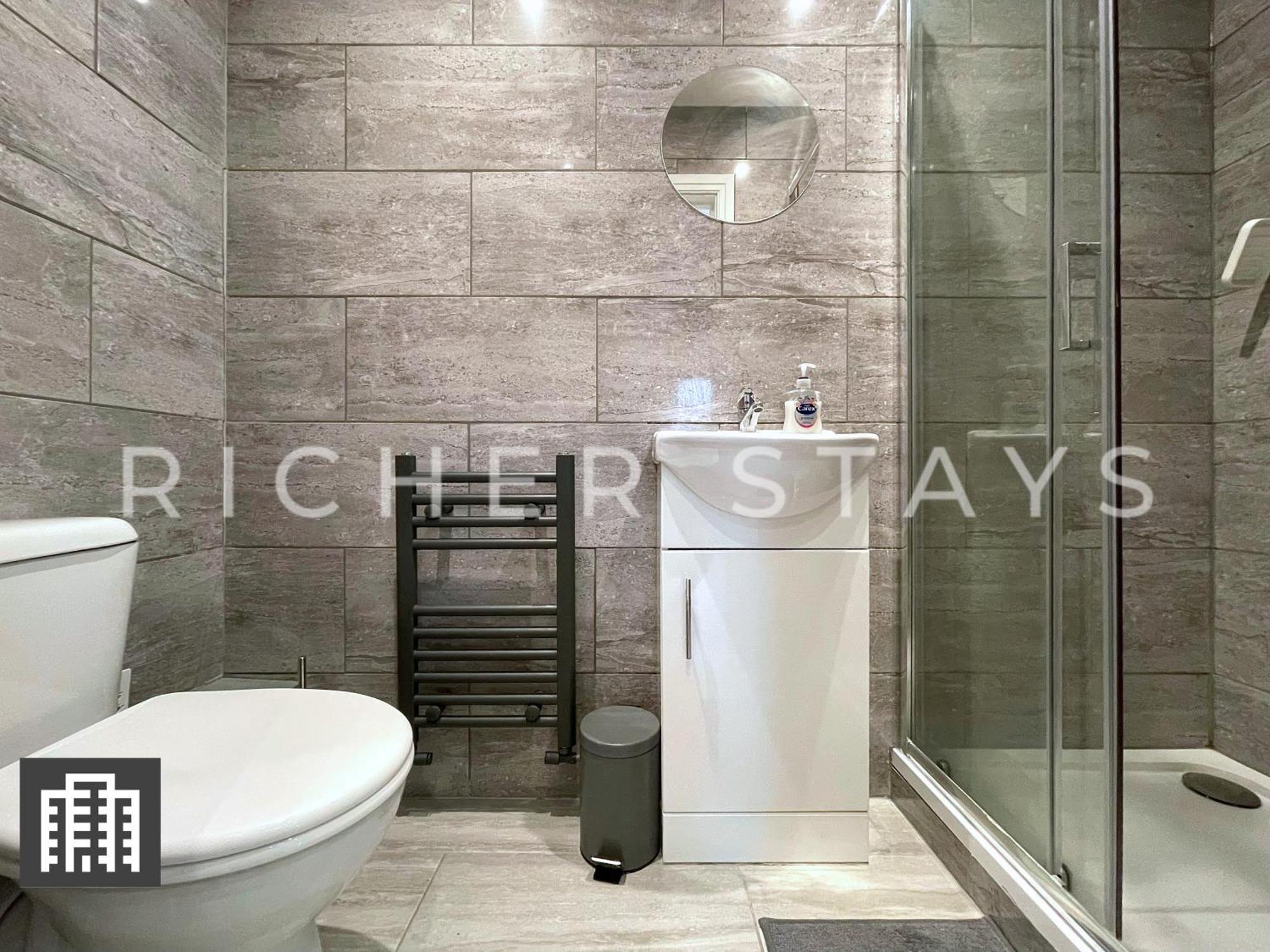 Hackney Suites - En-Suite Rooms & Amenities ロンドン エクステリア 写真