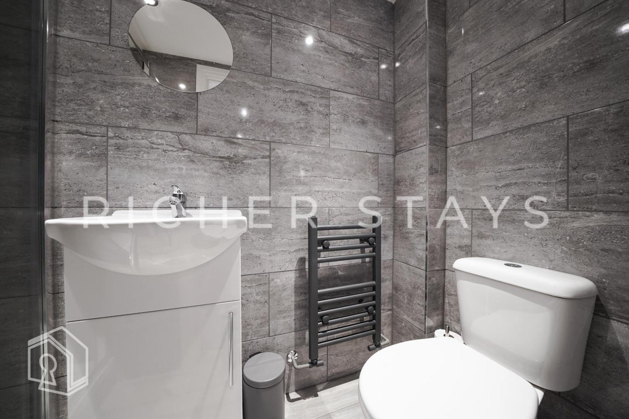 Hackney Suites - En-Suite Rooms & Amenities ロンドン エクステリア 写真